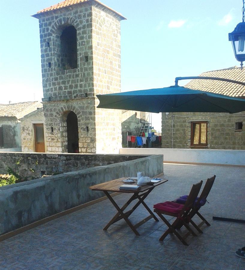 La Pietra D'Argento Bed & Breakfast Caserta Vecchia Bagian luar foto